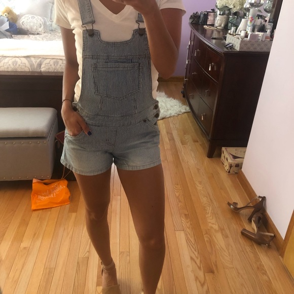Forever 21 Other - LIGHT BLUE & WHITE STRIPPED OVERALL SHORTS